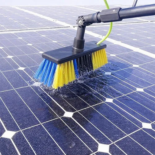 Nettoyage de panneau solaire
